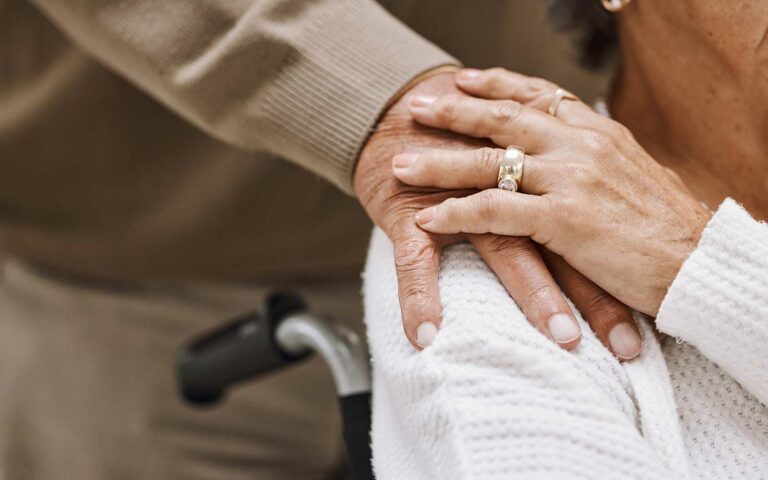 il difficile compito del caregiver | IncontinenzaOnline